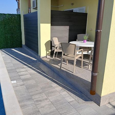 Apartmani Jelic Vinjerac Extérieur photo